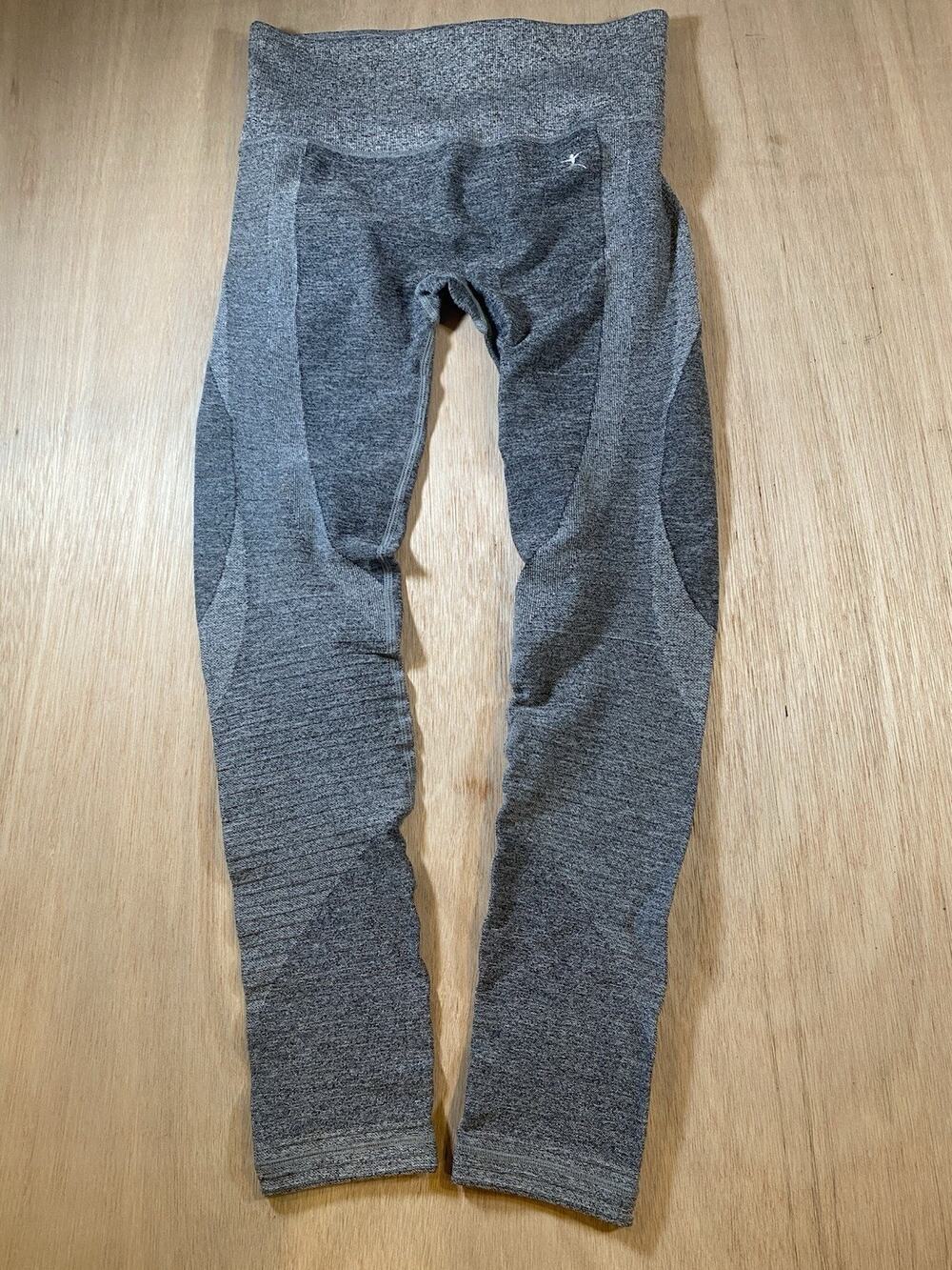 Danskin Now Women’s Gray Seamless Mid Rise Leggings Space Dye Marled Size S